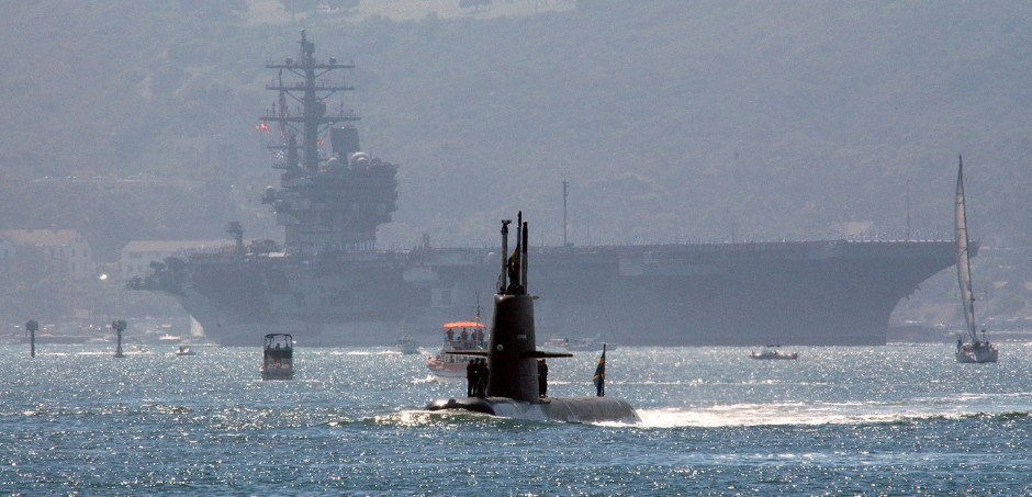 US Navy Shallow Water Submarine - Covert Shores