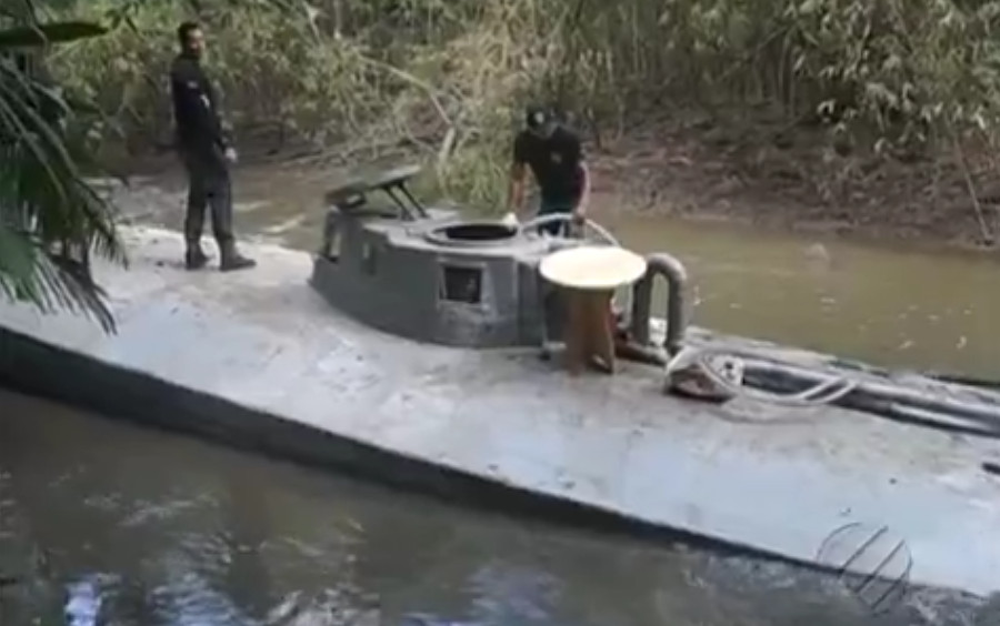 Narco sub found in Brazil